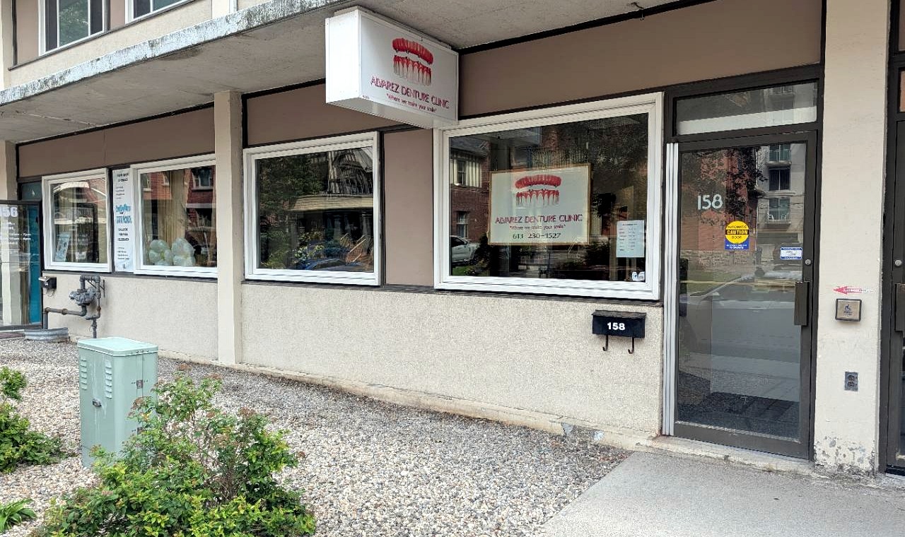 Alvarez Denture Clinic storefront and entrance at number 158 MacLaren Street
